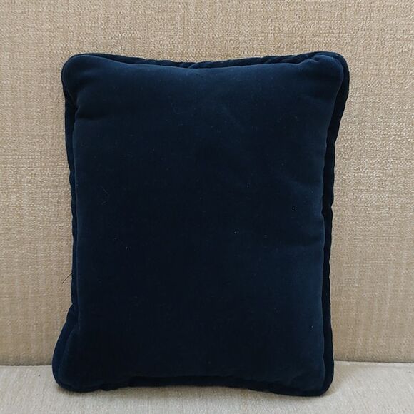 Vintage Needlepoint Gray Tabby Kitten Pillow Blue Velvet Backing - Picture 2 of 8